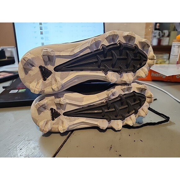 Youth Adidas Baseball Icon 4 MD Cleats Black White Size 12K Kids - Picture 7 of 12